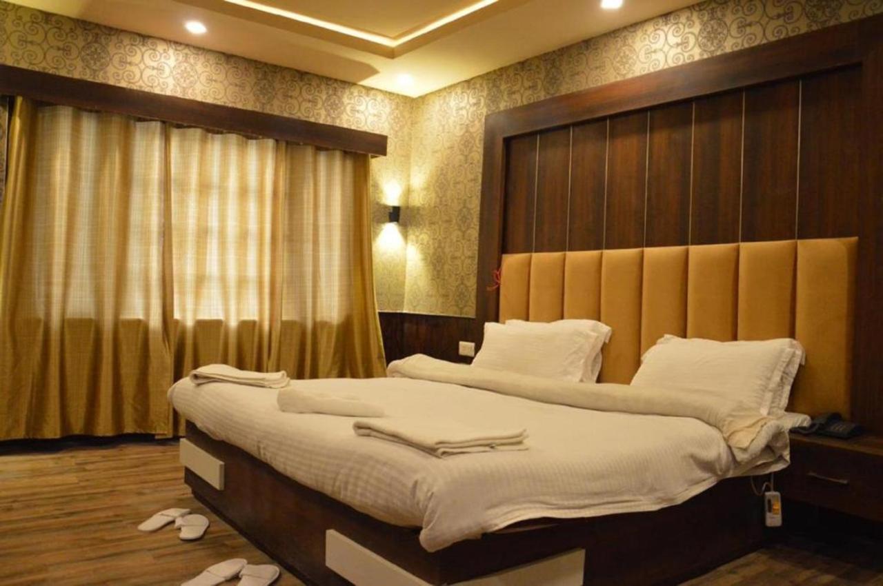 Hotel Outlook Pahalgām Zewnętrze zdjęcie